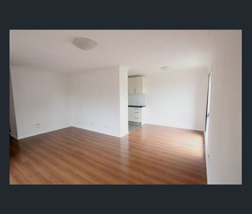 LOCATED IN QUALITY COMPLEX - Photo 4