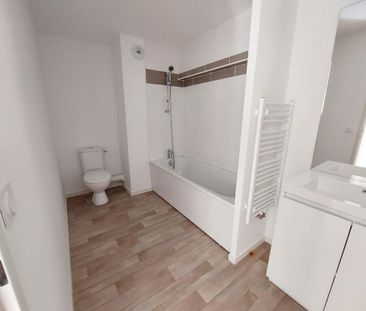 location Appartement T2 DE 56.4m² À BORDEAUX - Photo 4