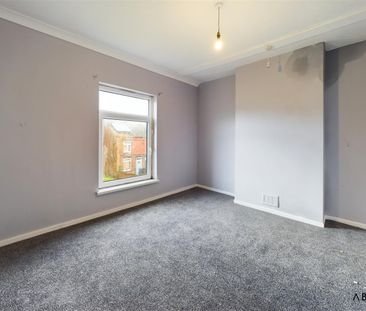 William Terrace, Stoke-On-Trent ST6 6QX - Photo 5