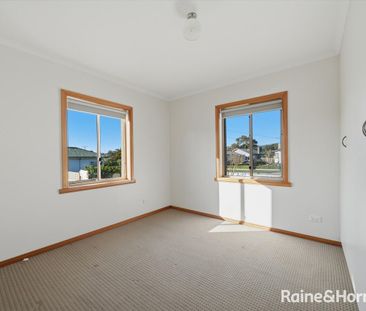 Three bedroom Home - Photo 4