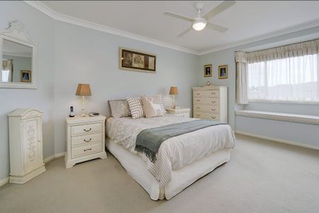 12 Streamdale Grove, Warriewood. - Photo 4