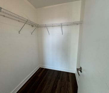 For Lease - 4065 Brickstone Mews Unit# 3305, Mississauga, Ontario - Photo 3