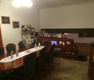 Westmeadows - Photo 4