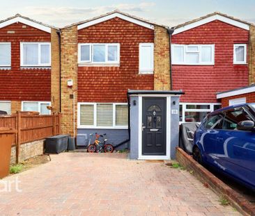 3 bedroom terraced house to rent - Photo 6