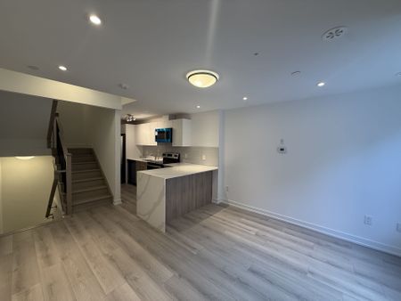 For Lease - 10 Calamint Lane Unit# 45, Toronto, Ontario - Photo 3