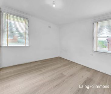 Comfortable three-bedroom home, water usage included - Photo 1