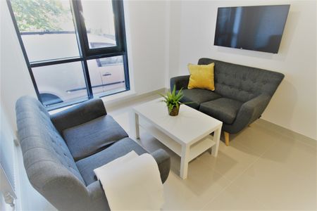 Flat 6, Westmount, LS2 9NZ, Leeds - Photo 2