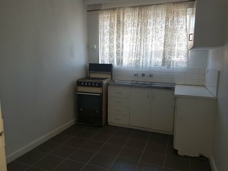 ONE BEDROOM UNIT IN SPRINGVALE - Photo 5