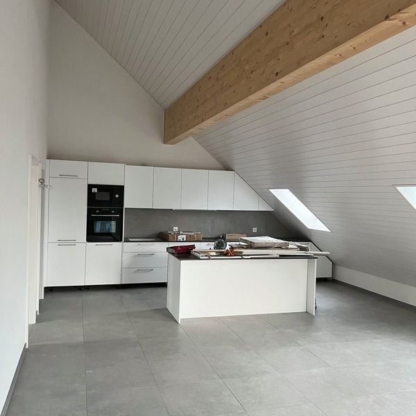Très grand appartement de qualité 5,5 pièces en combles - Photo 1