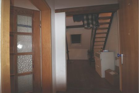 * SCHUCKELIGES NEST FUER SINGLES IN DER City! 1-ZIMMER Mansarden-Apartment, Südstr. * - Foto 5