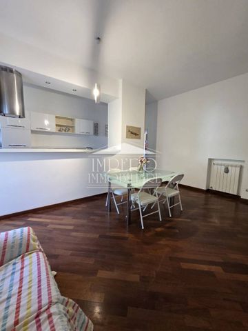 Quadrilocale via Vincenzo Barletta, Lungomare, Pozzuoli - Photo 3