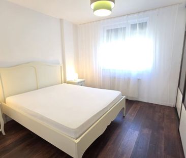 Apartament 3 camere, 75 mp, 2 bai, AC, utilat complet, zona Orasul Vec - Photo 5