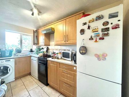 Winslet Place, Oxford Road, Reading, Berkshire, RG30 - Photo 4