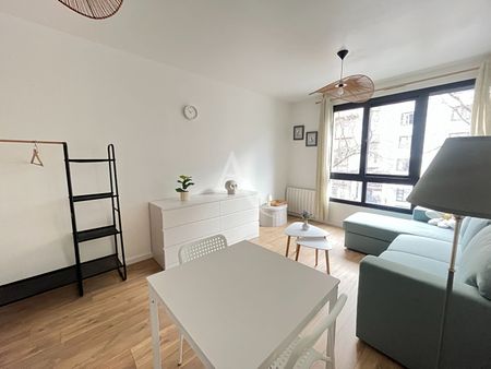 Location Appartement 1 pièce 21m² - Photo 2