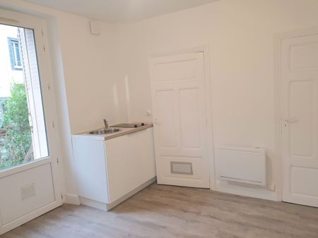 Location Appartement 1 pièce 23m² CLERMONT FERRAND 63000 - Photo 3