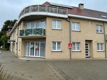 Mooi gelijkvloers appartement met 1 slaapkamer + bureauruimte en autostaanplaats in Eindhout! - Foto 5