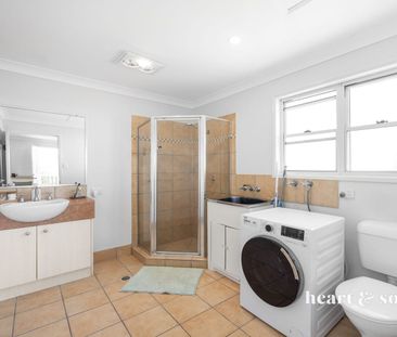 Private Coastal One Bedroom Flat – Walk to Beach - Photo 4