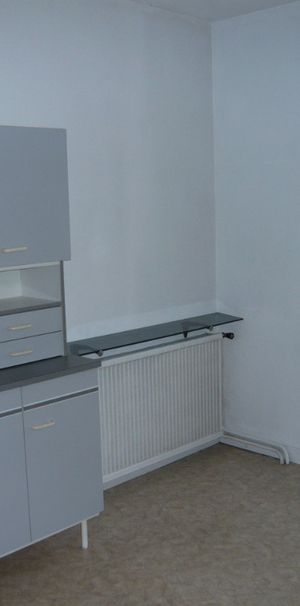 Appartement T1bis LAVAL - Photo 1