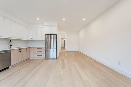 For Lease - 14 Holmesdale Road Unit# 101, Toronto, Ontario - Photo 4