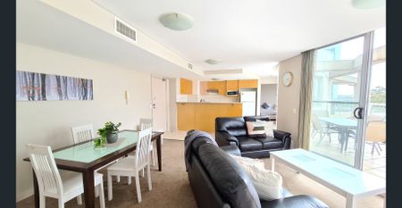 CALL TO BOOK PRIVATE INSPECTION! - SPACIOUS 2 BEDROOM. Fully furnished & fully equipped with all appliances, cookware, crockery, utensils and linen. - Photo 4