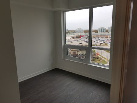 For Lease - 4699 Glen Erin Drive Unit# 810, Mississauga, Ontario - Photo 2