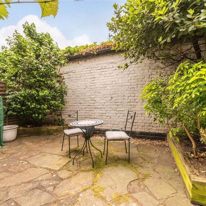 1 bedroom maisonette to rent - Photo 1