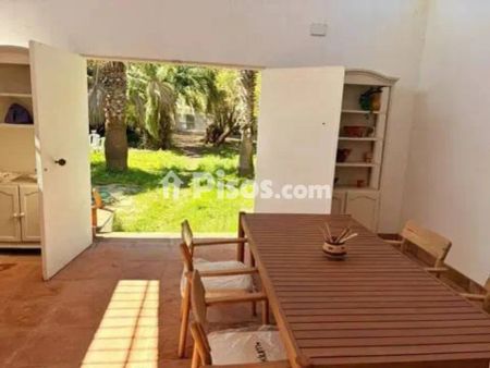 Chalet en alquiler en Calle Paseo Maritimo No Number - Photo 2