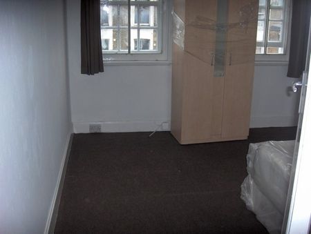 Nice 1 bedroom flat for rent located 1 min away from Archway tube! - Photo 5