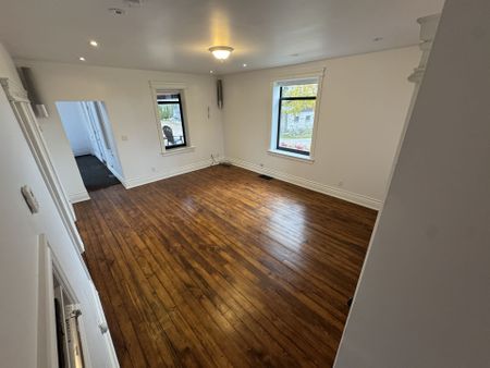 For Lease - 12 Erinville Drive, Erin, Ontario - Photo 2