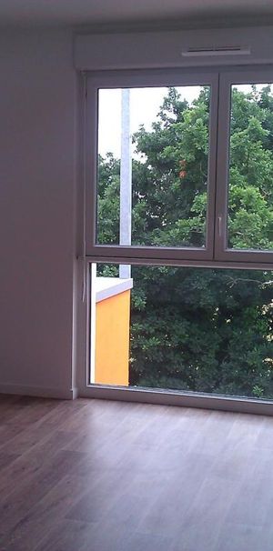 Location Appartement 2 pièces 41m² LA CHAPELLE SUR ERDRE 44240 - Photo 1