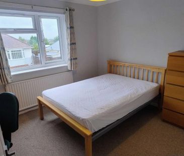 4 bedroom detached house to rent - Photo 5