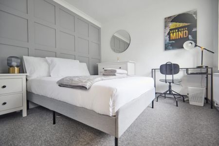 5 bedroom terraced house to rent - Photo 3