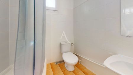 Location Appartement 1 pièce 37m² - Photo 3
