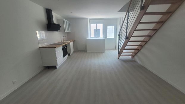 Location Appartement 2 pièces 38m² CHAILLY EN BIERE 77930 - Photo 1