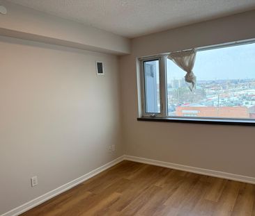 For Lease - 10415 Yonge Street Unit# 419, Richmond Hill, Ontario - Photo 2