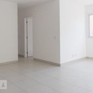 Apartamento para alugar com 62m², 3 quartos e 1 vaga - Foto 2