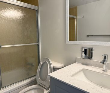 For Lease - 3100 Kirwin Avenue Unit# 704, Mississauga, Ontario - Photo 4