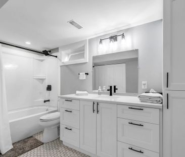 For Lease - 496 Manchester Road, Kitchener, Ontario - Photo 4