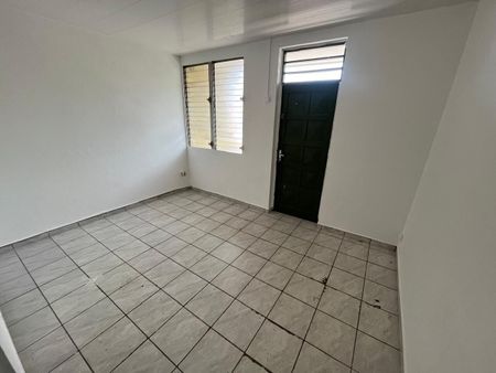 Location appartement 2 pièces, 57.00m², Cayenne - Photo 5