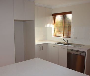 7/3 Tennivale Place, North Perth, WA 6006 - Photo 3