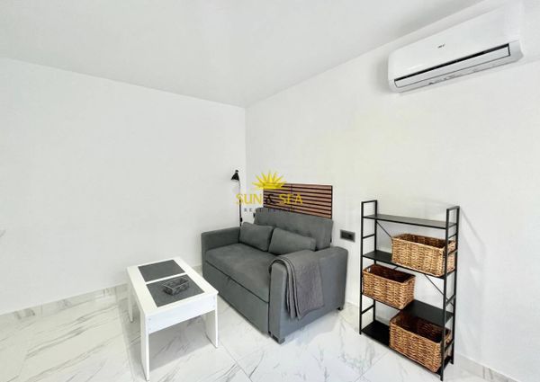 HOLIDAY STUDIO APARTMENT - TORREVIEJA