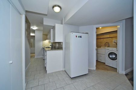 For Lease - 16-103 Foxchase Avenue Unit# Basement, Vaughan, Ontario - Photo 4