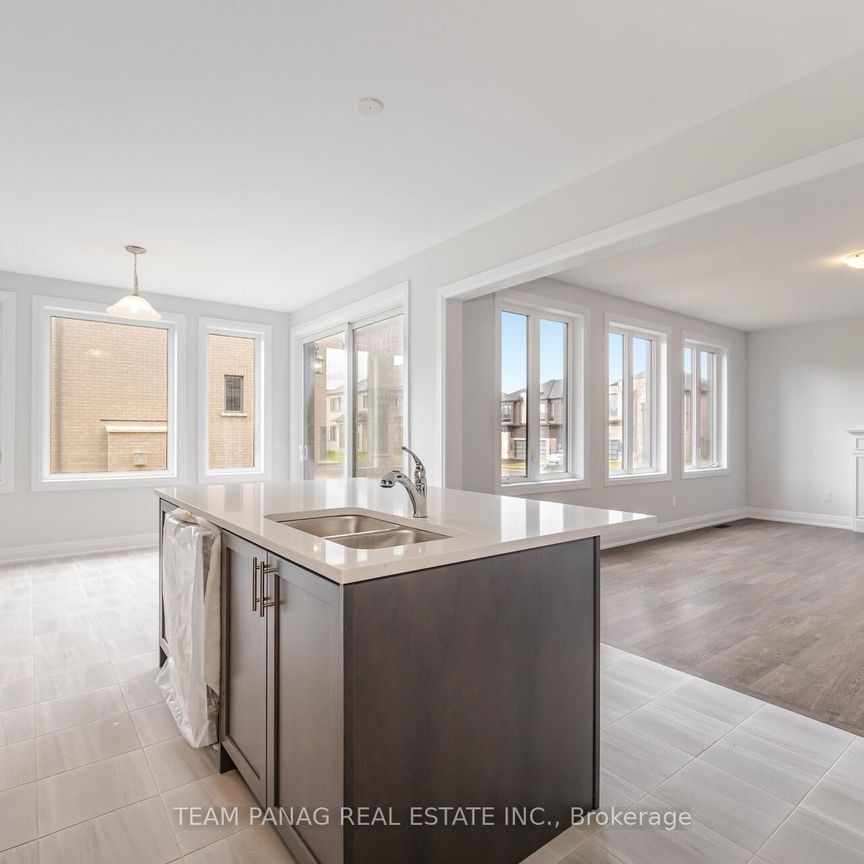 For Lease - 104 Harwood Avenue, Woodstock, Ontario - Photo 1