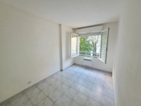 Location Appartement 2 pièces 35m² AIX EN PROVENCE 13100 - Photo 3