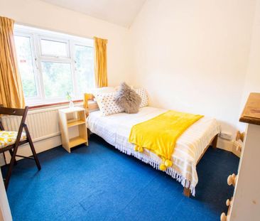 6 bedroom house to rent - Photo 4