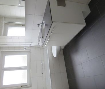 4.5 Zimmer, 100 m², 2. Stock - Foto 3