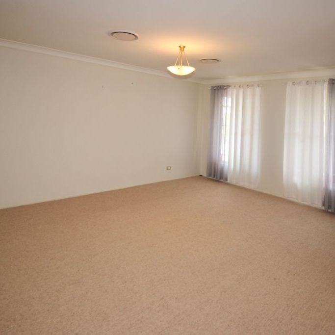 6 Clearview Close, Cameron Park - Photo 1