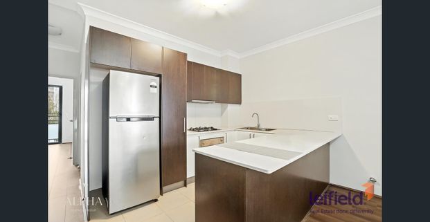 2-Bedroom Rental Unit in Prestigious Westmead - Comfort and Convenience Await! - Photo 1