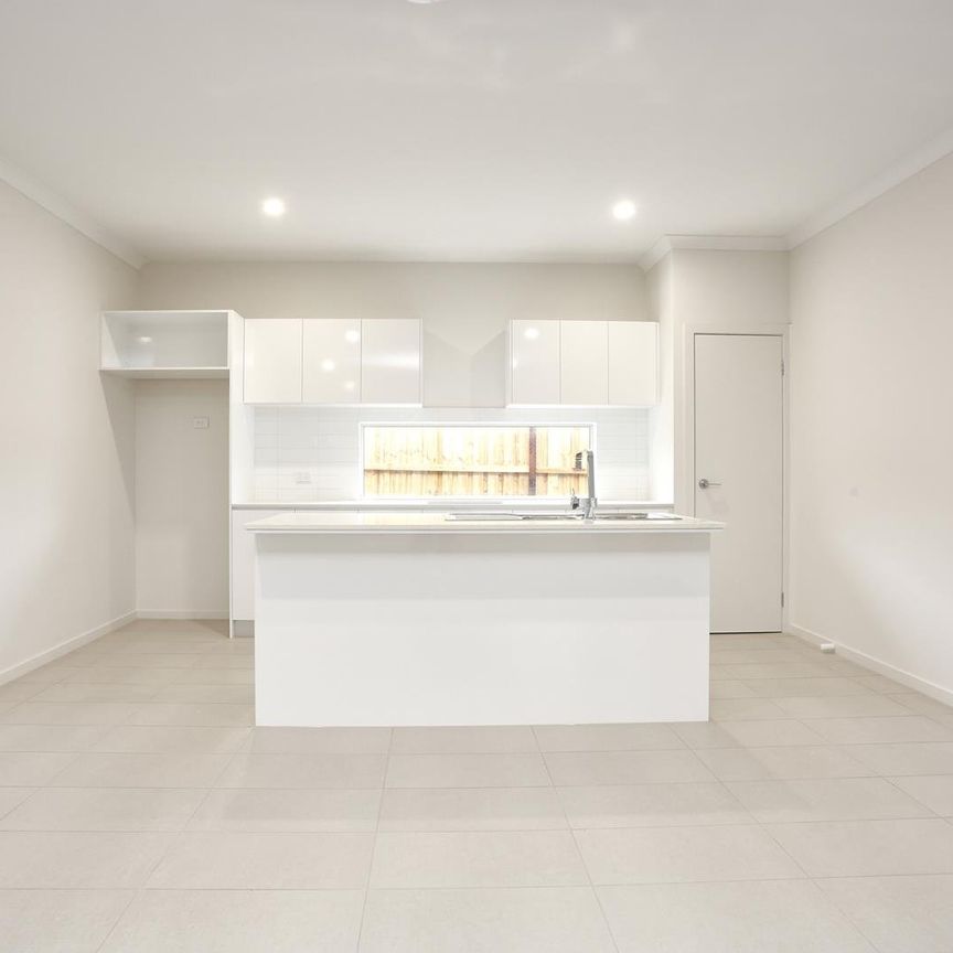 13 Hessel Avenue, Doreen VIC 3754 - Photo 1