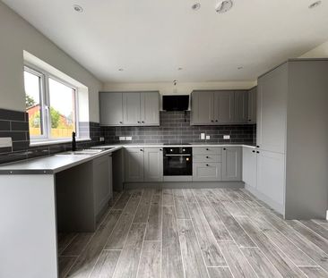 151 Harlescott Lane, Harlescott, Shrewsbury, SY1 3AT - Photo 2